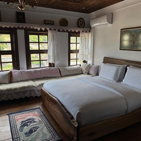 Hotel Ansel Берат Екстериор снимка