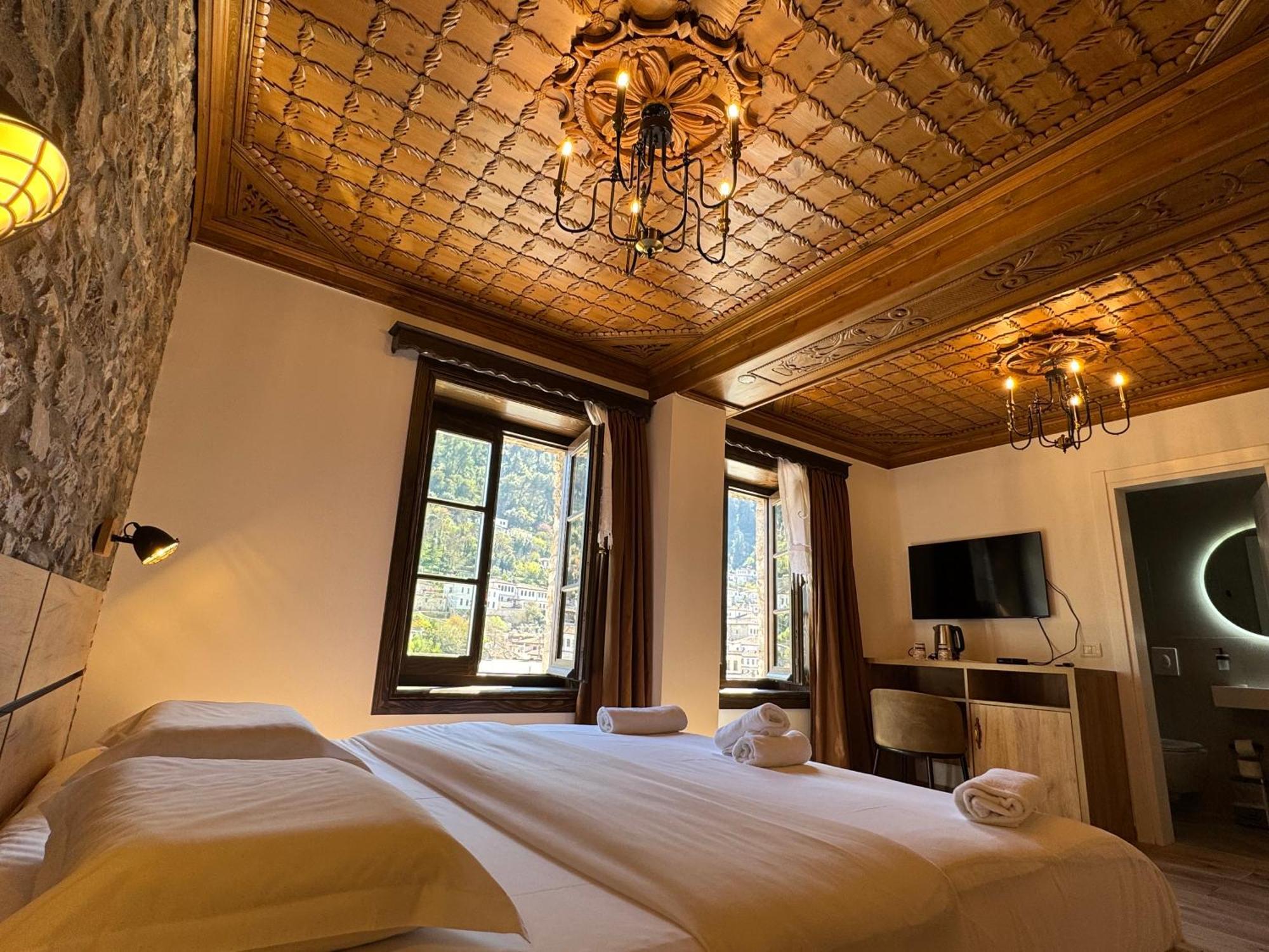 Hotel Ansel Берат Екстериор снимка