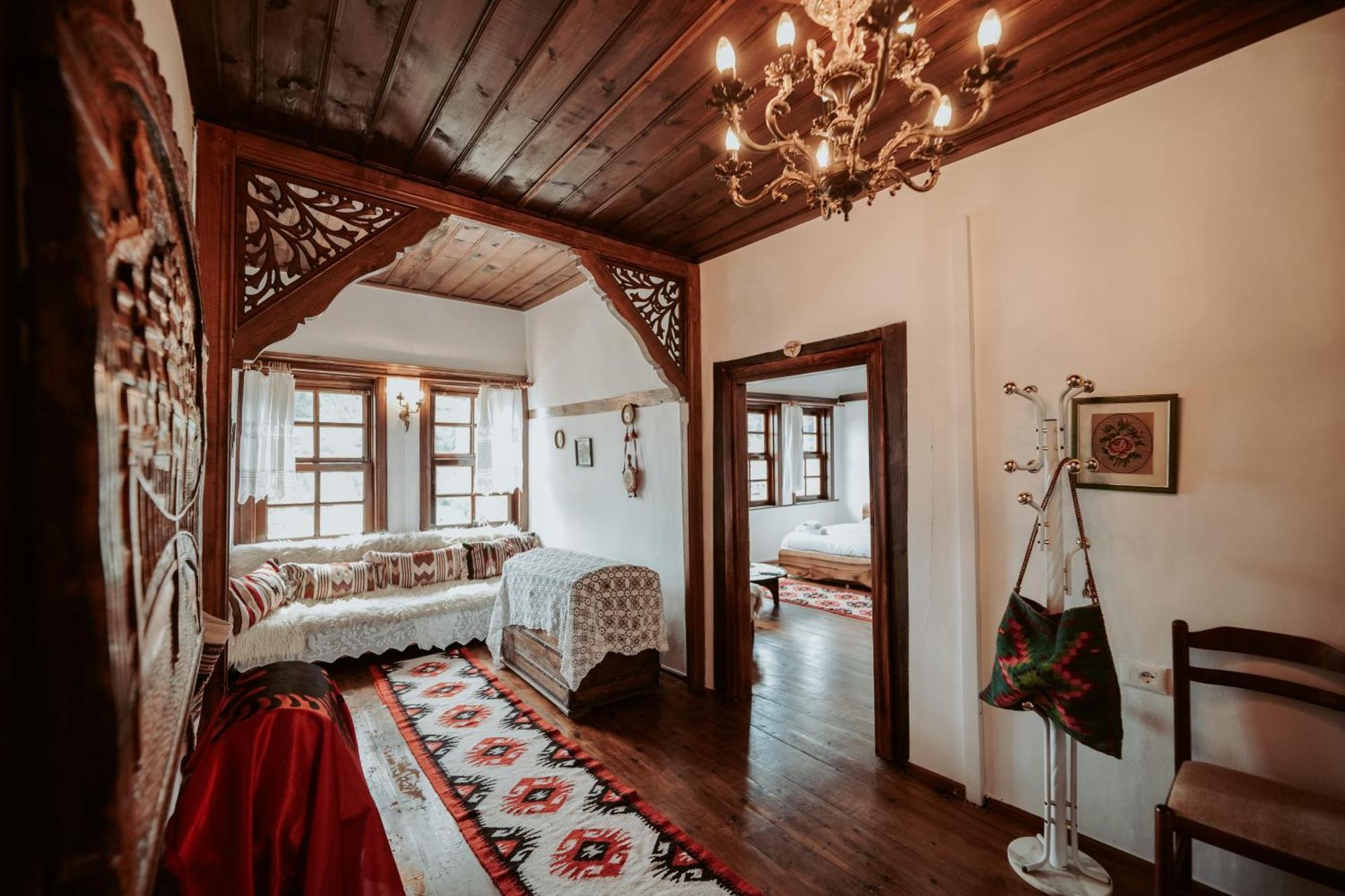 Hotel Ansel Берат Екстериор снимка